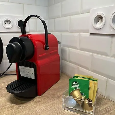 Le Douillet - Parking Gratuit - Centre