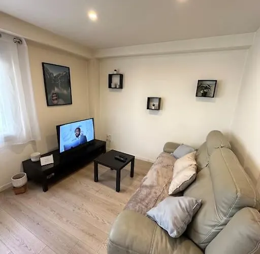 Le Douillet - Parking Gratuit - Centre Pau