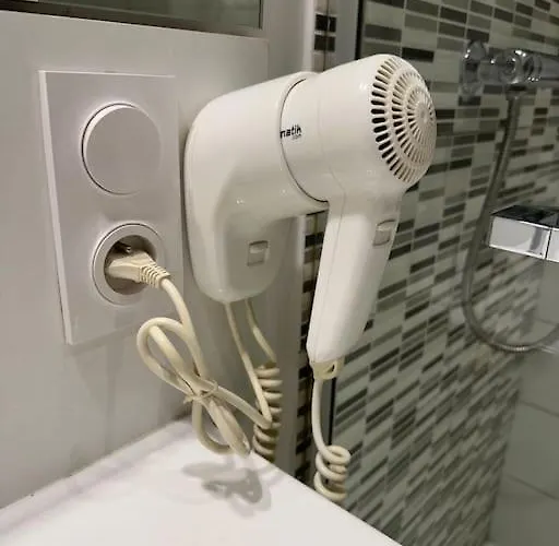 Apartment Le Douillet - Parking Gratuit - Centre Pau